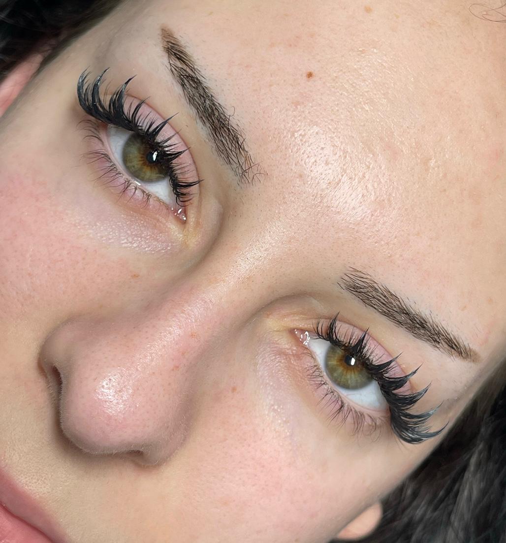Anime Wimpern, beide Augen, definierte Spikes